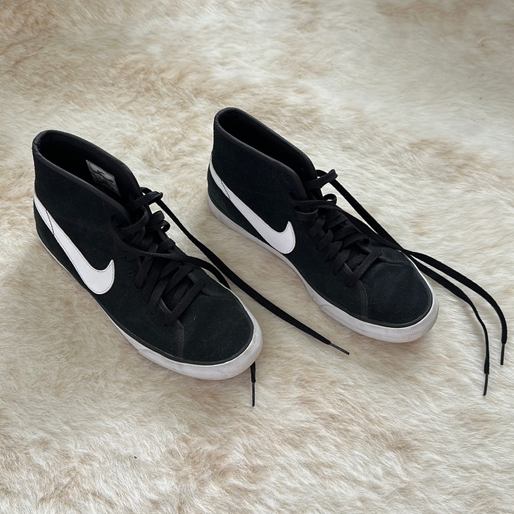 Nike Primo Court Mid Suede